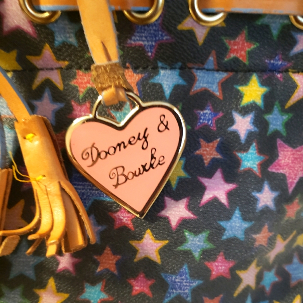 Dooney and bourke small purse